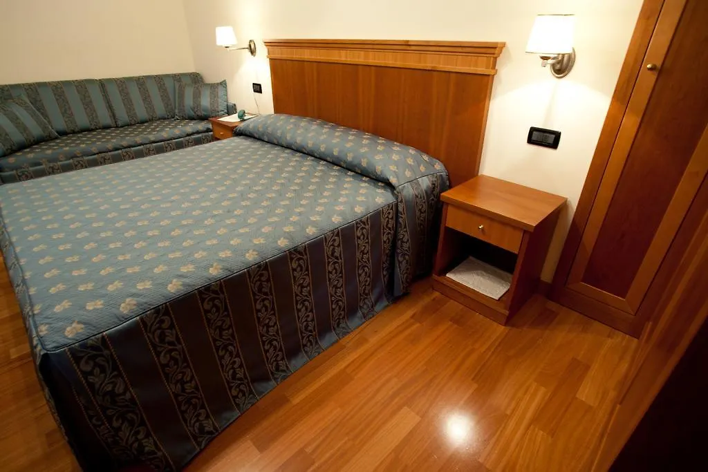 Albergo Lo Scrigno-1